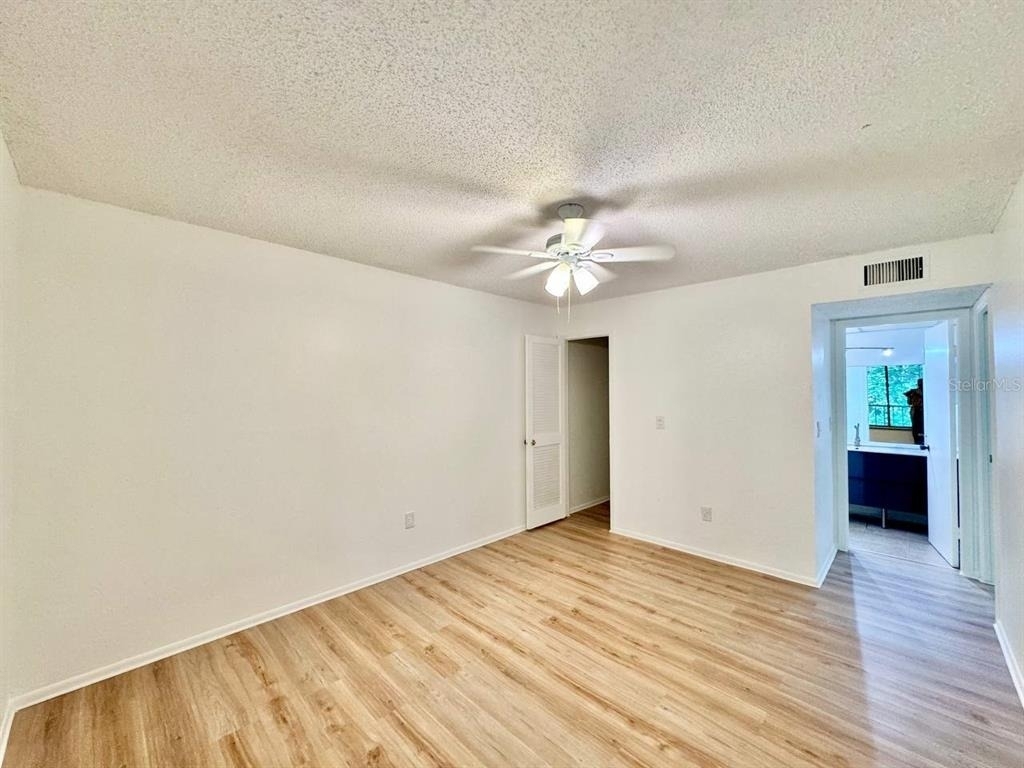 11703 Raintree Village Boulevard - Photo 10