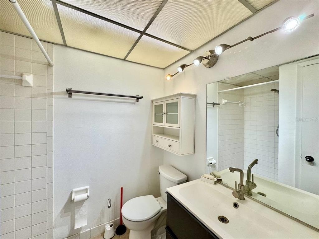 11703 Raintree Village Boulevard - Photo 12