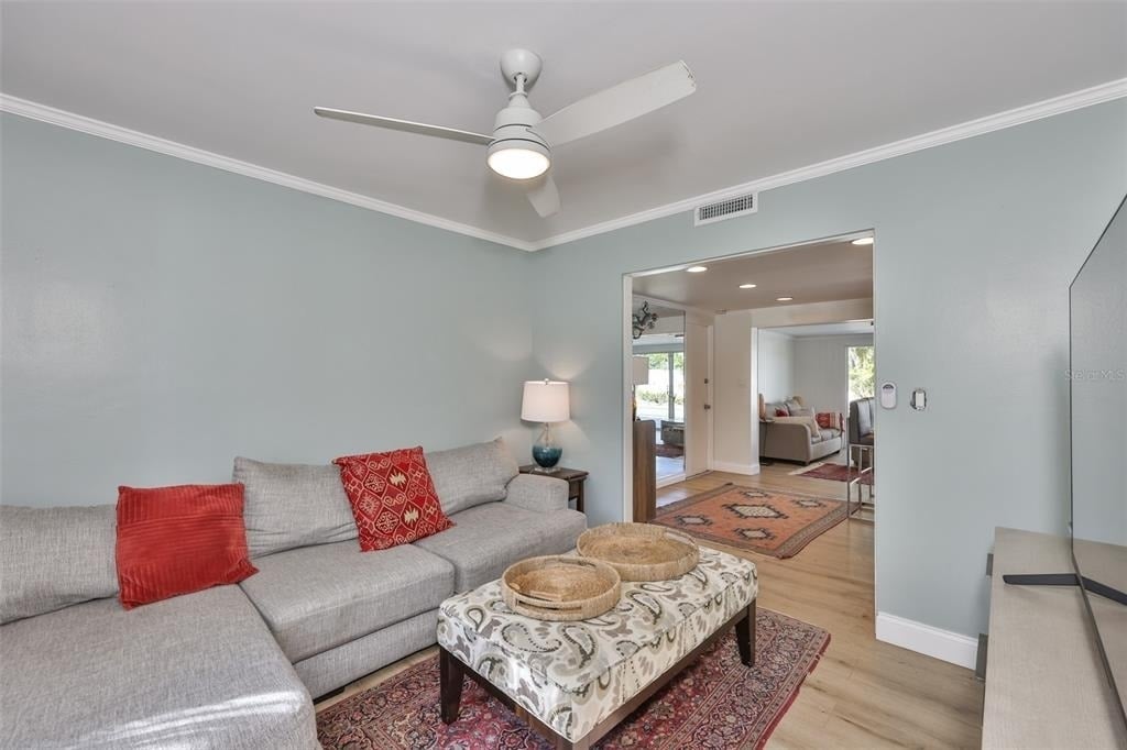 1279 86th Avenue N - Photo 9