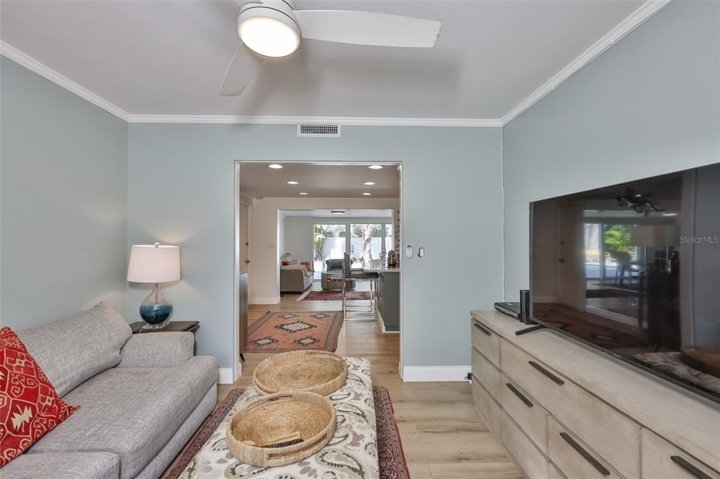 1279 86th Avenue N - Photo 10