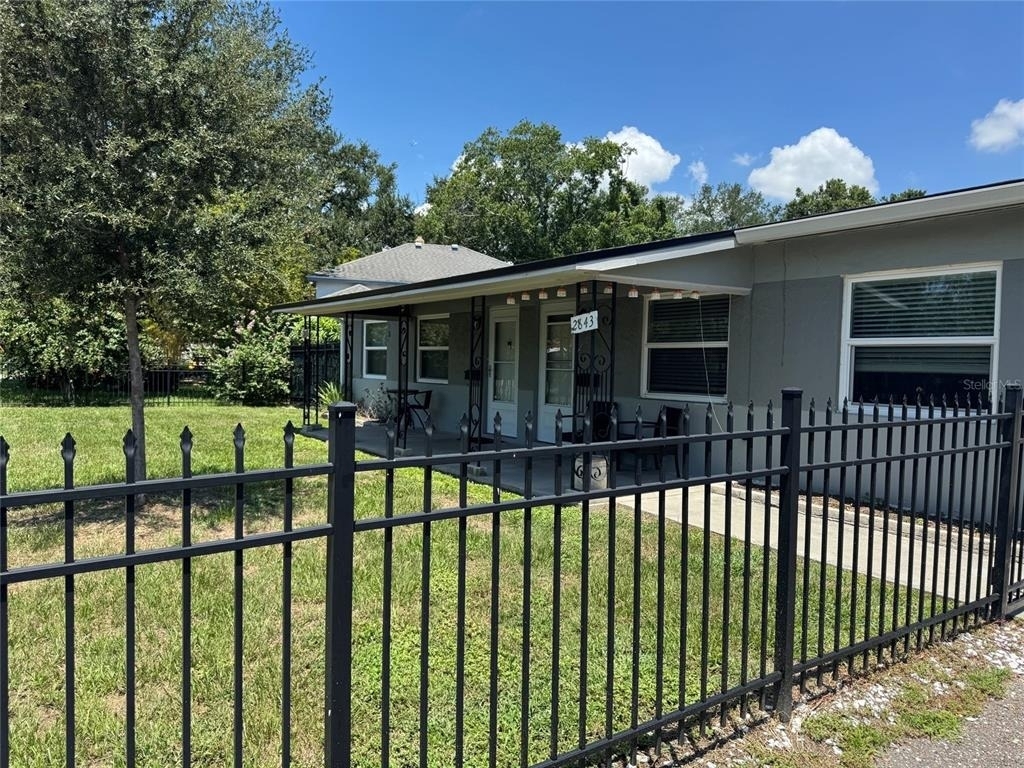 2845 9th Avenue N - Photo 2