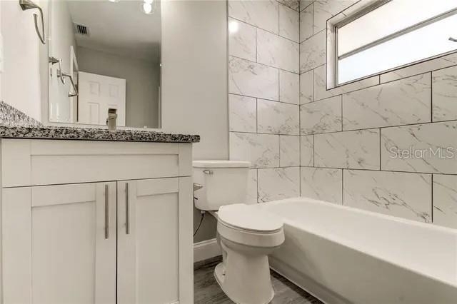 300 6th Street N - Photo 16