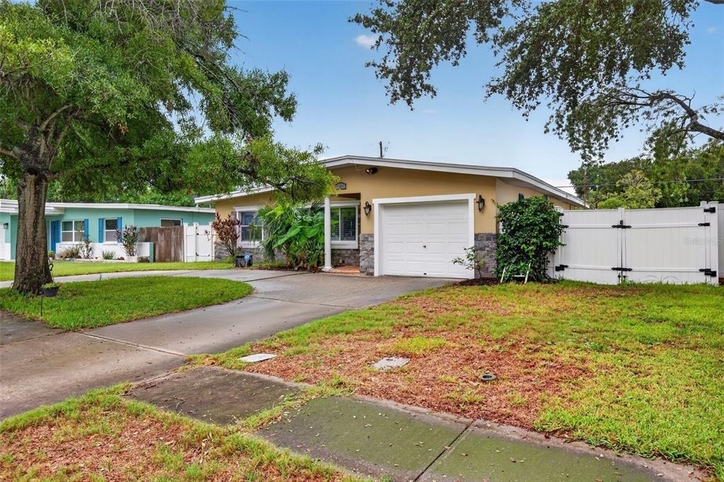12496 136th Lane - Photo 3