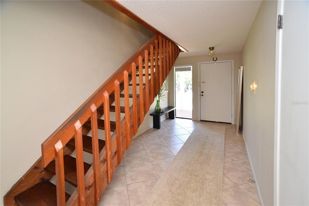 357 8th Avenue N - Photo 8