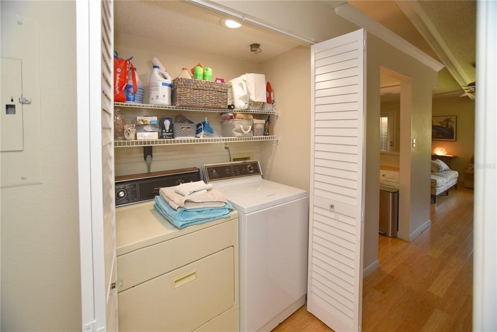 357 8th Avenue N - Photo 39