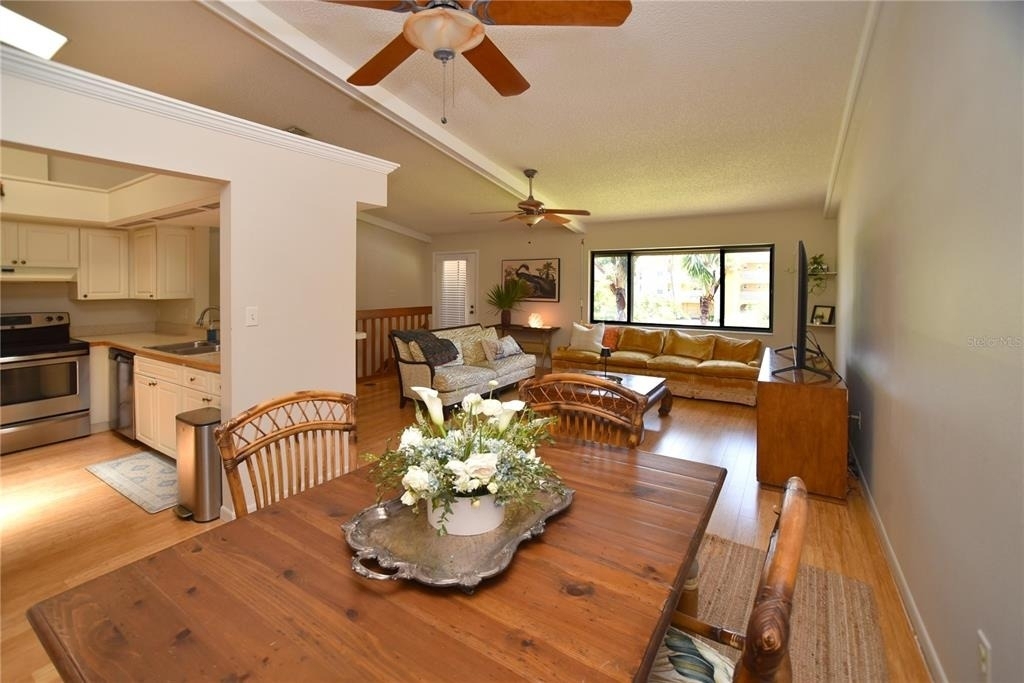 357 8th Avenue N - Photo 33