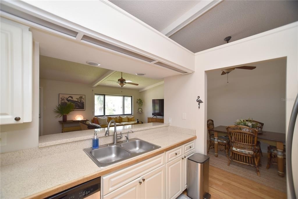 357 8th Avenue N - Photo 35