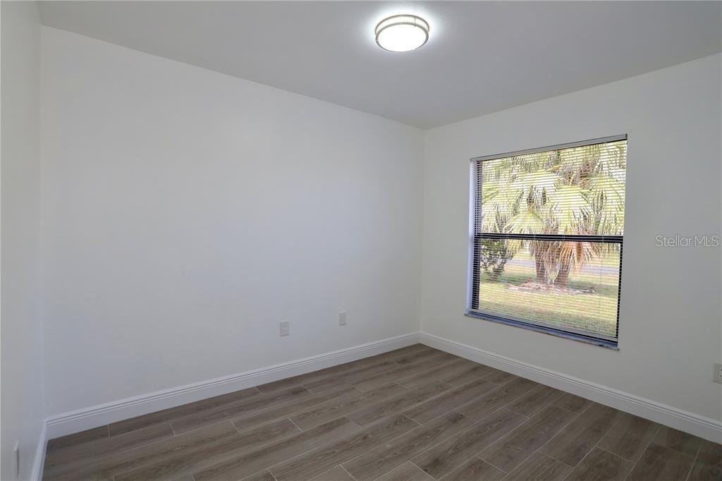 620 Heraldo Court - Photo 12