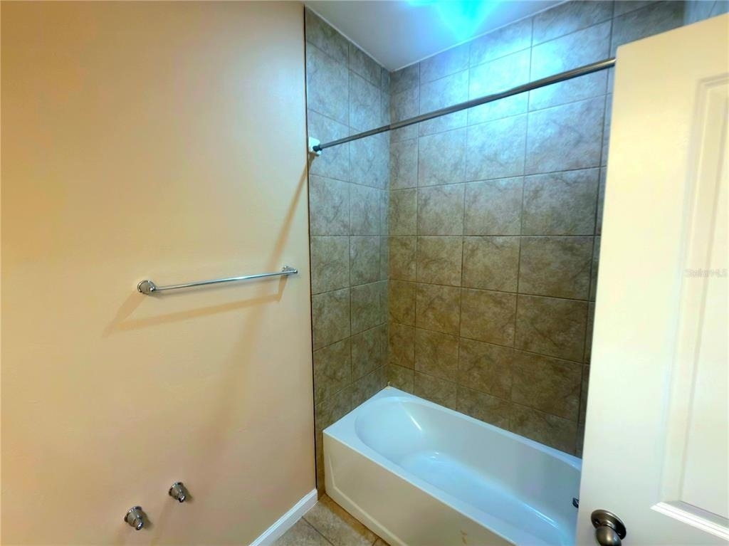 5583 Toulouse Lane - Photo 19