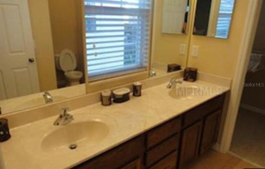 848 Runner Oak Street - Photo 3