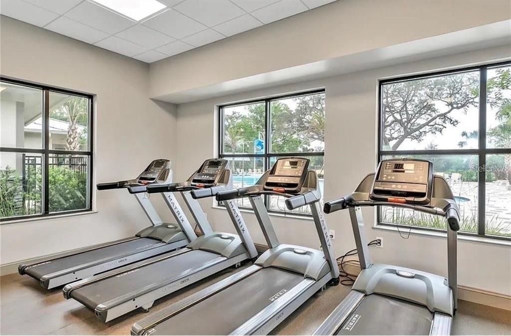 2436 Blowing Breeze Avenue - Photo 37