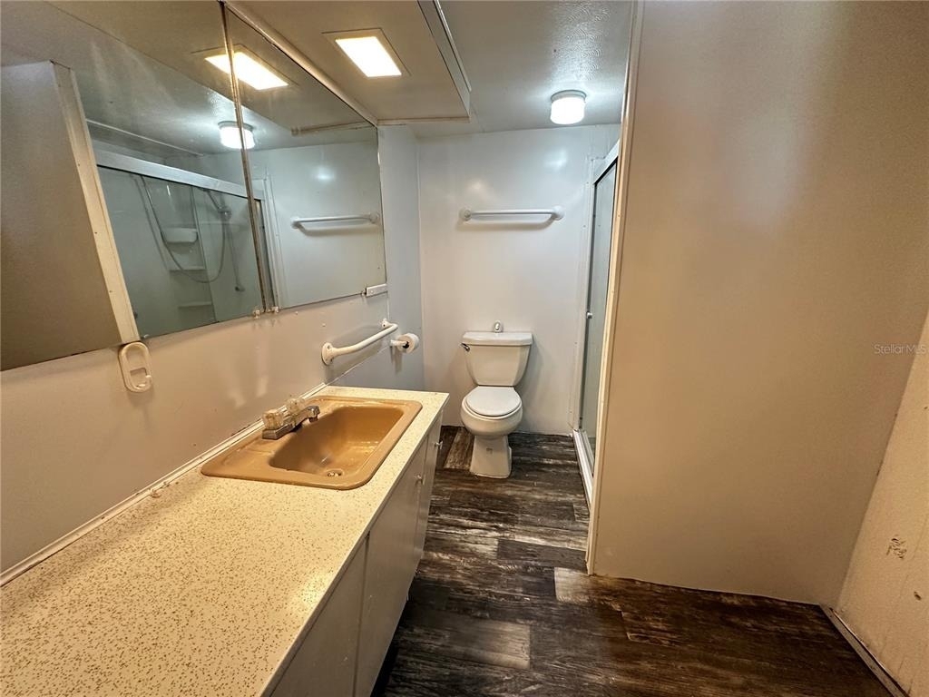 817 Parks Street - Photo 5