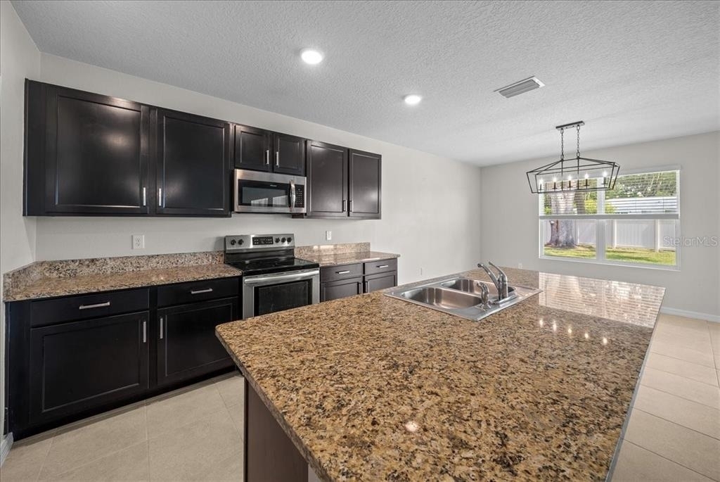 5025 Ne 15th Place - Photo 21