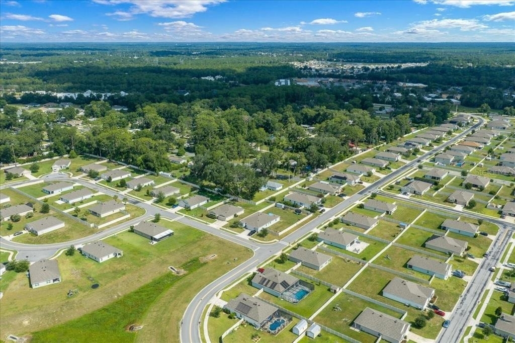 5025 Ne 15th Place - Photo 8