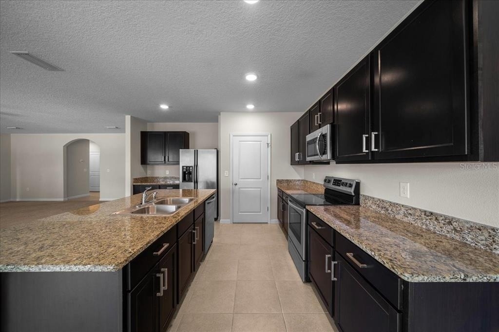 5025 Ne 15th Place - Photo 17