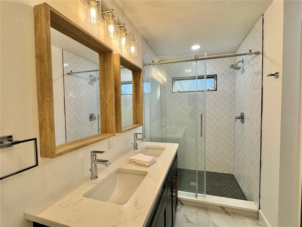 3409 45th Street W - Photo 15