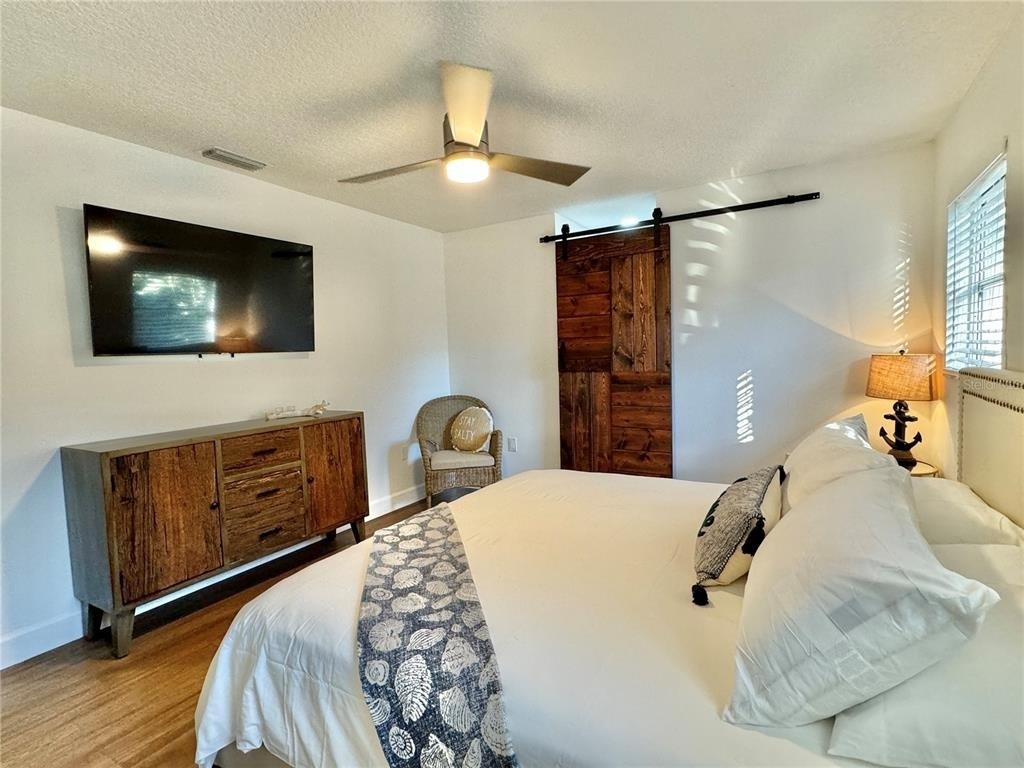 3409 45th Street W - Photo 8