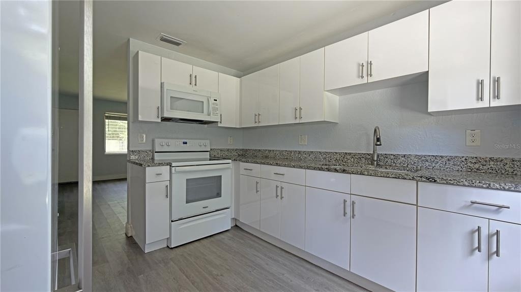 126 Palm Drive - Photo 16