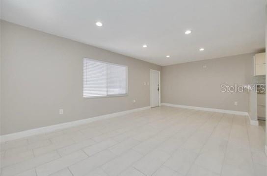 334 48th Avenue N - Photo 2