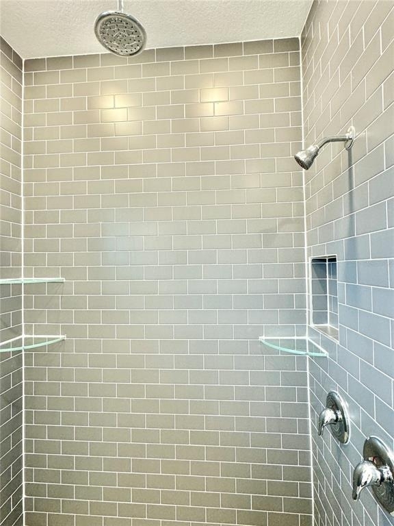 13442 Leggett Alley - Photo 16