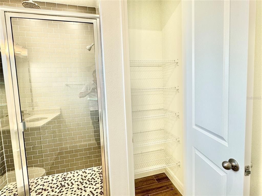 13442 Leggett Alley - Photo 18