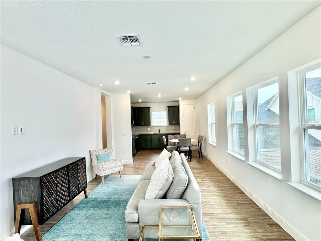 13442 Leggett Alley - Photo 4