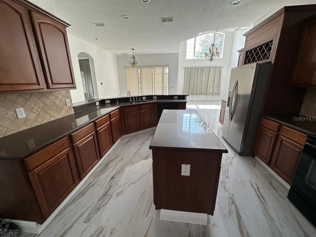 844 Spring Oak Circle - Photo 2