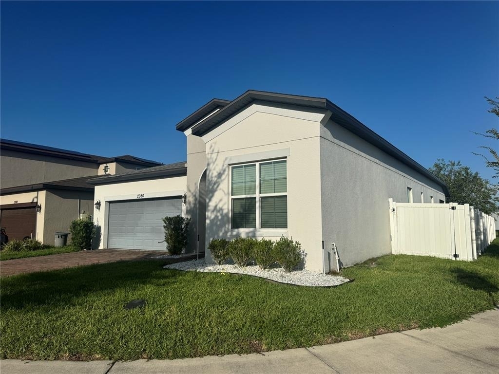 2980 Scarlett Drive - Photo 2