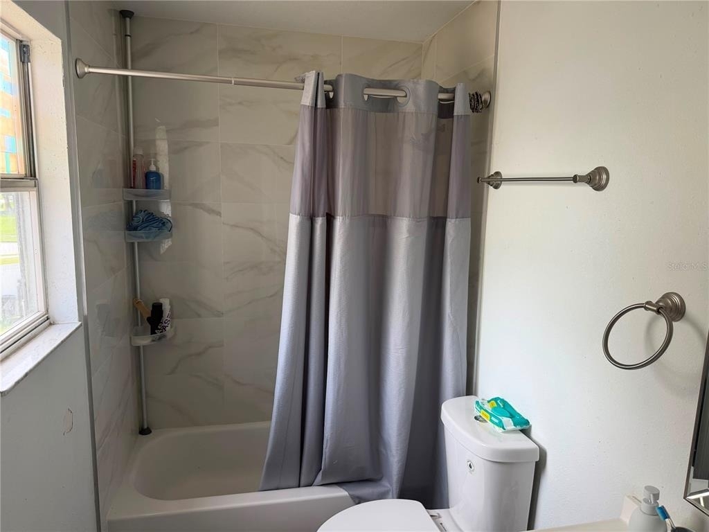 9924 Surrey Ridge Road - Photo 11