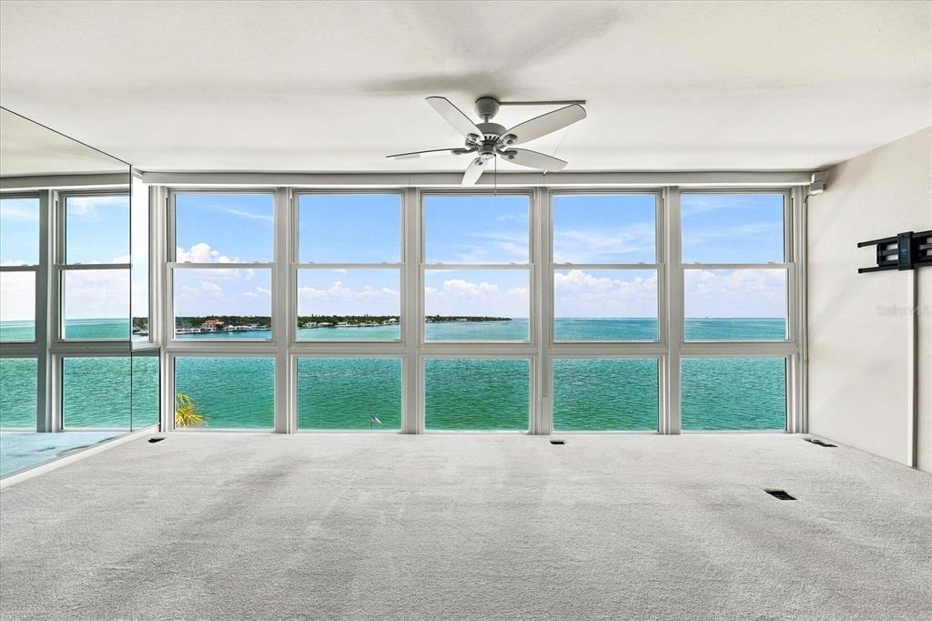 7200 Sunshine Skyway Lane S - Photo 2