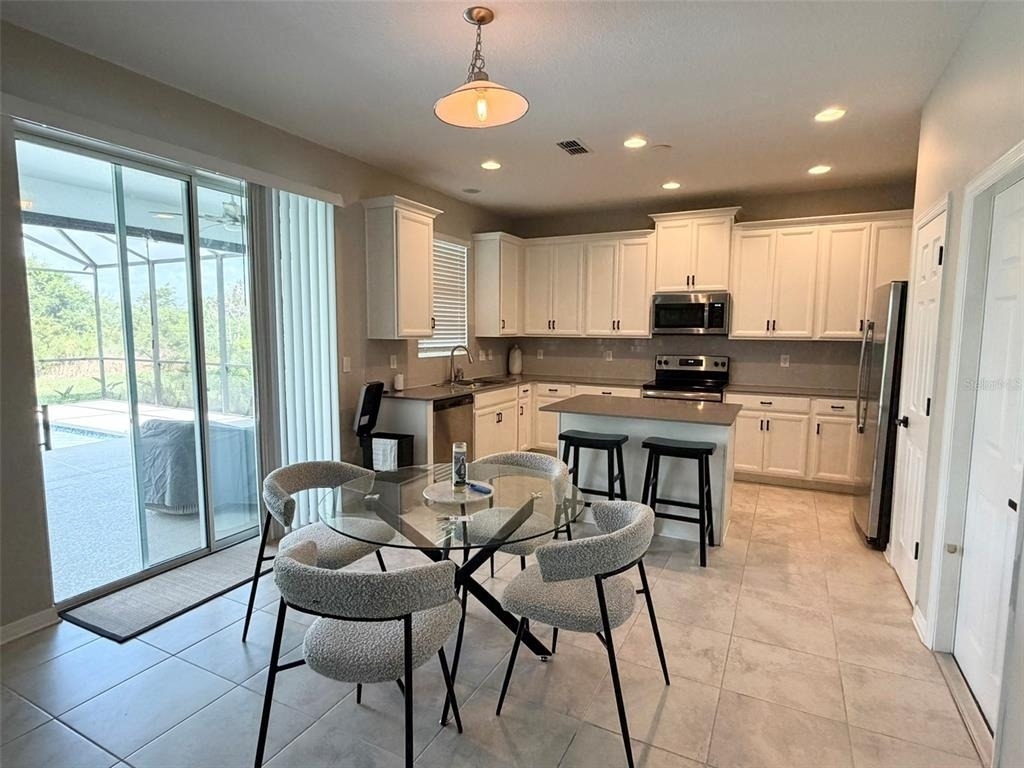 1659 Chatsworth Circle - Photo 8