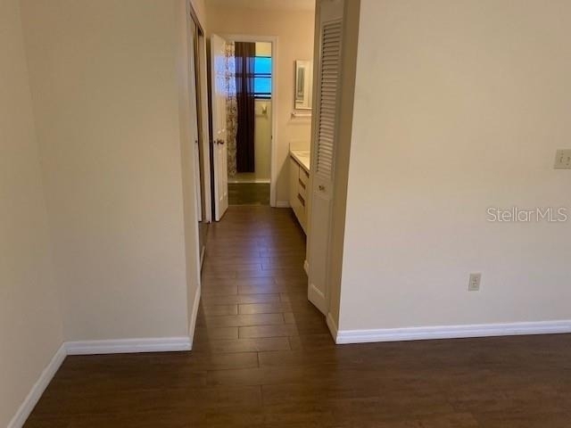 1604 Sunside Square - Photo 4