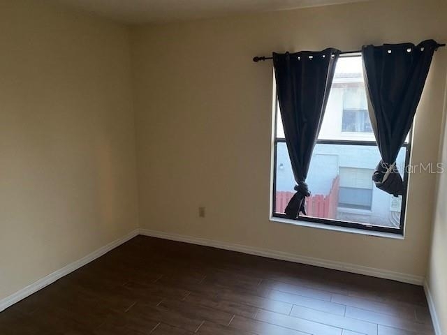 1604 Sunside Square - Photo 9