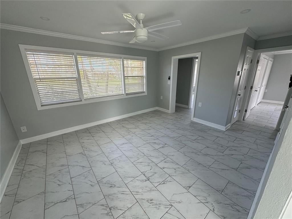 301 Colonia Lane W - Photo 9