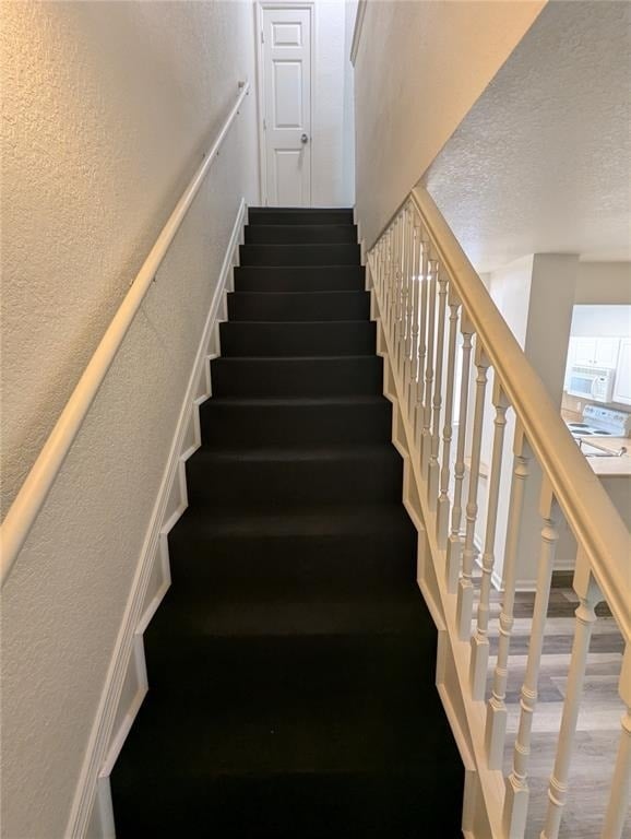 4833 Nw 46th Place - Photo 16