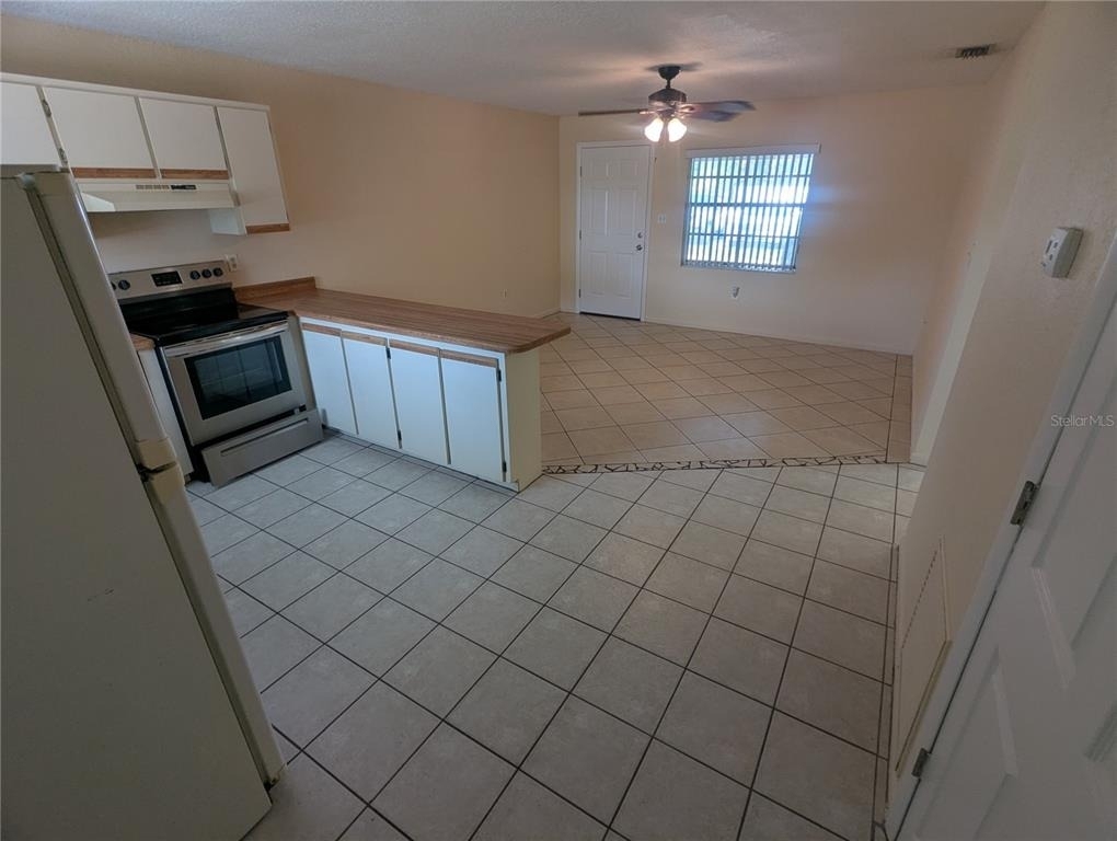 824 N Saint Clair Abrams Avenue - Photo 9