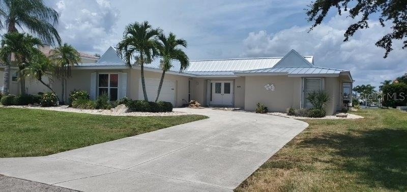 418 Medici Court - Photo 0