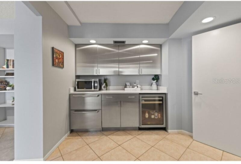 1111 N Gulfstream Avenue - Photo 18