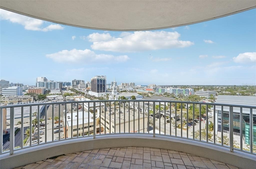 1771 Ringling Boulevard - Photo 0