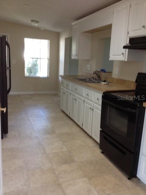 2304 Kingston Street S - Photo 13