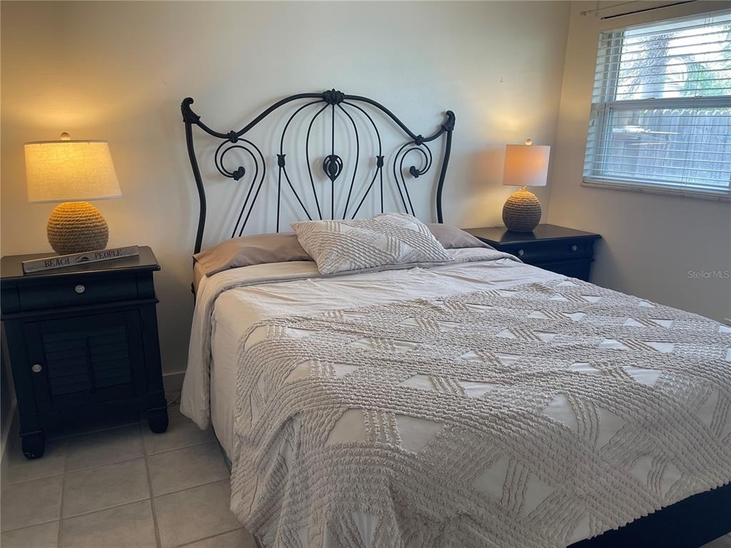 2904 Avenue B - Photo 4