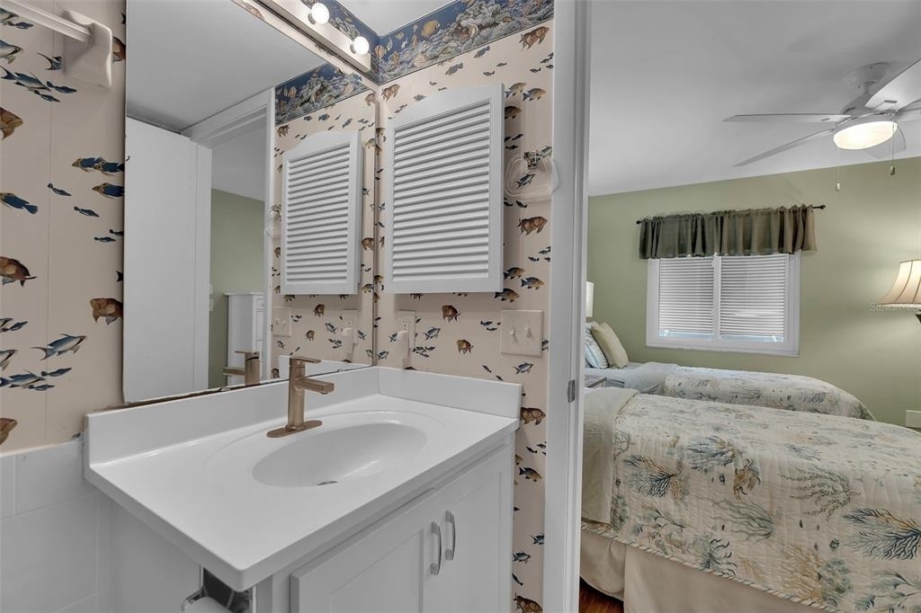 4644 Longwater - Photo 33