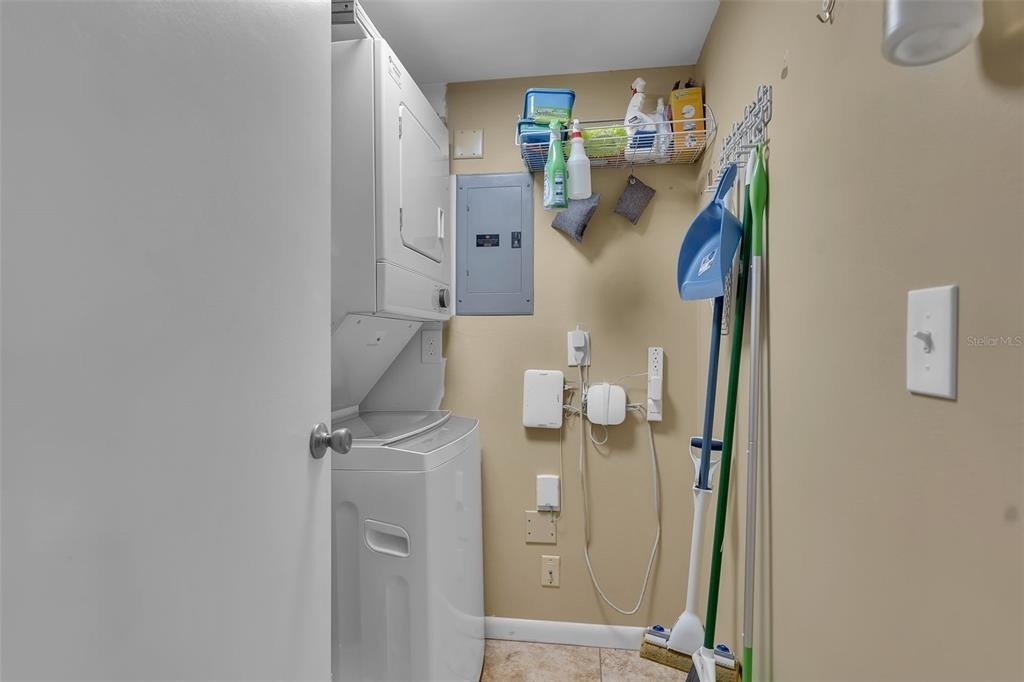4644 Longwater - Photo 34