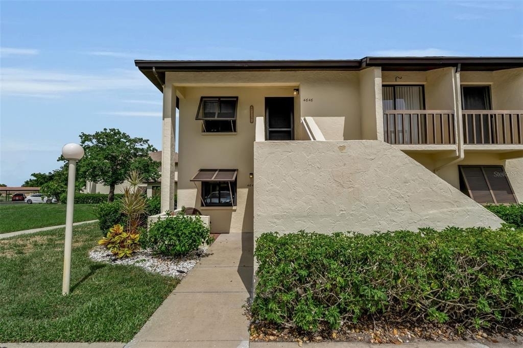 4644 Longwater - Photo 0