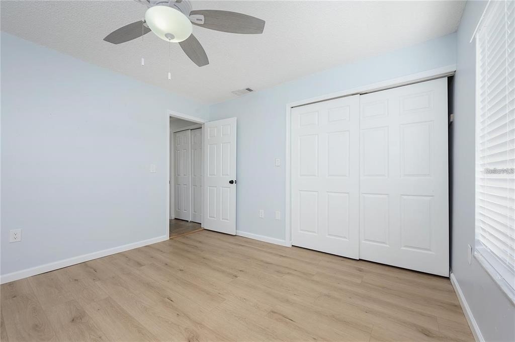 2608 Hidden Lake Drive N - Photo 15