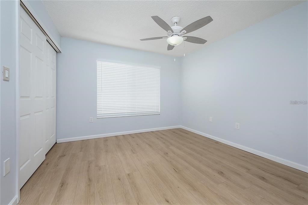 2608 Hidden Lake Drive N - Photo 14