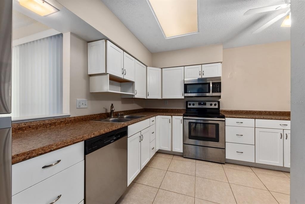 2232 Bahia Vista Street - Photo 4