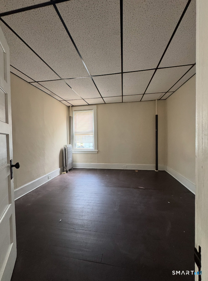 144-146 Montauk Avenue - Photo 4