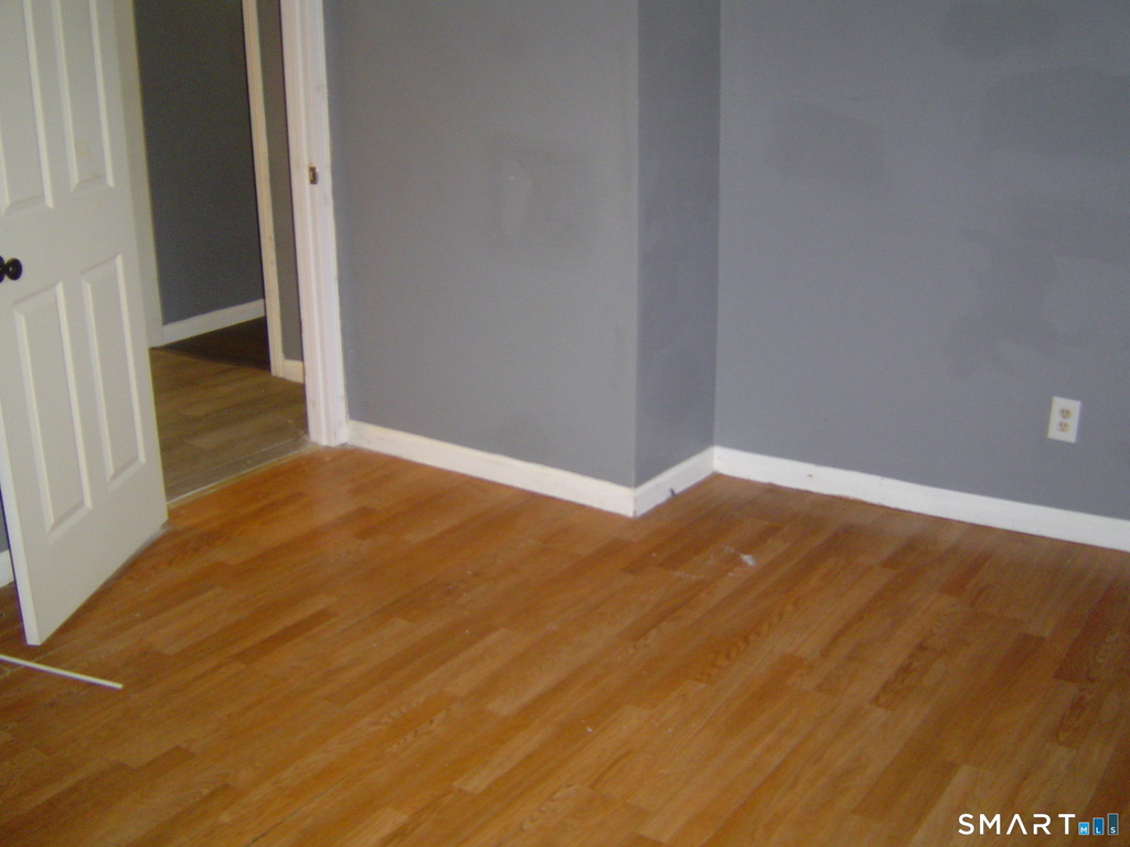 380 Blatchley Avenue - Photo 9