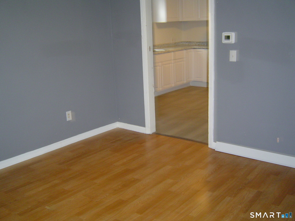 380 Blatchley Avenue - Photo 7